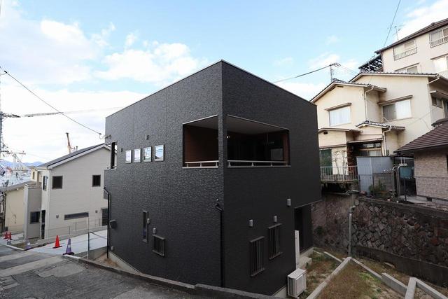 townhouse 広島県呉市宮原８丁目 地図を見る