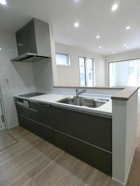 townhouse 広島県呉市広長浜２丁目