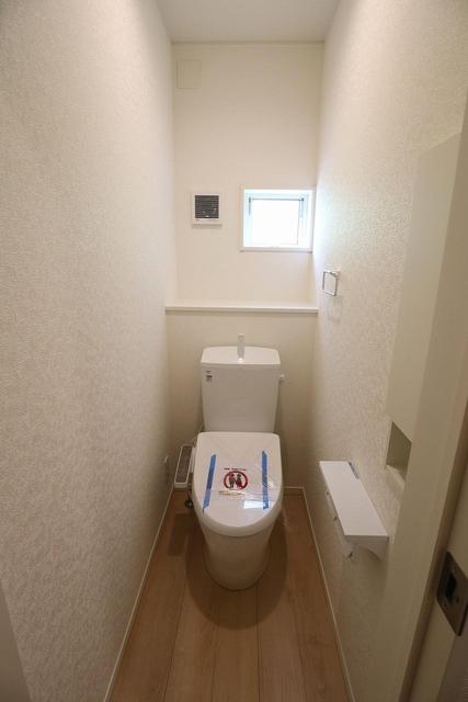 townhouse 広島県呉市吉浦東本町１丁目 地図を見る