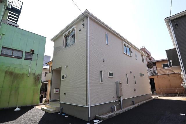 townhouse 広島県呉市吉浦東本町１丁目 地図を見る