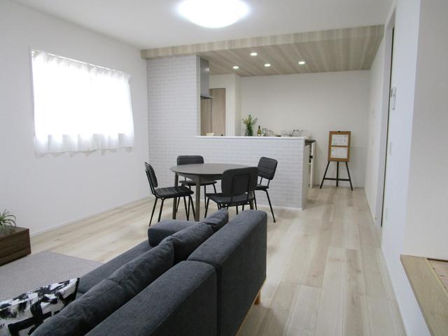 house for sale in Hiroshima, Hiroshima | ¥28,950,000 | 4LDK | Akiyama…