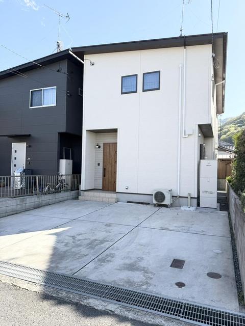 広島県福山市の一戸建て | 3180万円 | 3LDK | 123.27m² | Akiyama house finder