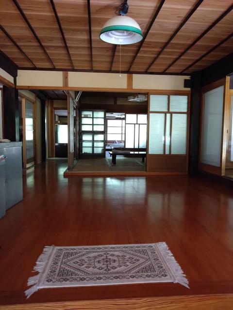 detached 広島県庄原市比和町木屋原 地図を見る
