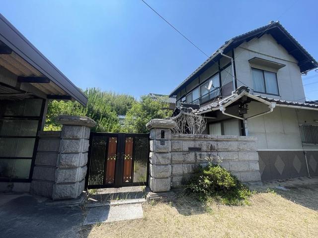 detached 広島県福山市佐波町 地図を見る