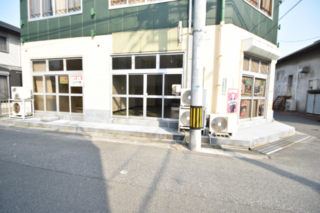 現地（外観）