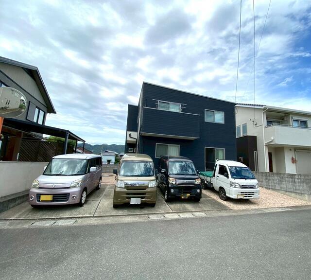 townhouse 徳島県徳島市八万町川南 地図を見る