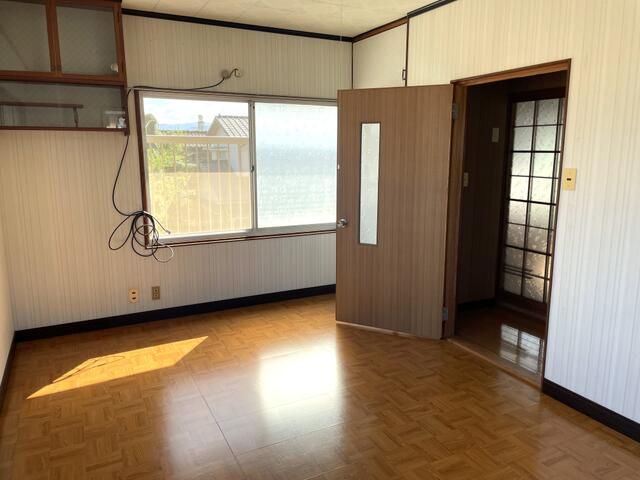 detached 徳島県板野郡板野町大寺字亀山西 地図を見る