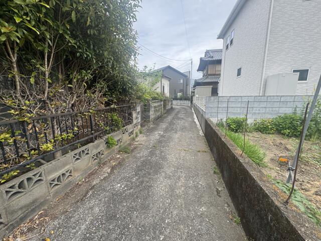 detached 徳島県小松島市日開野町字高須 地図を見る