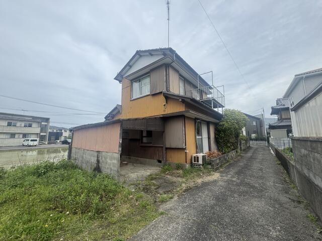 detached 徳島県小松島市日開野町字高須 地図を見る