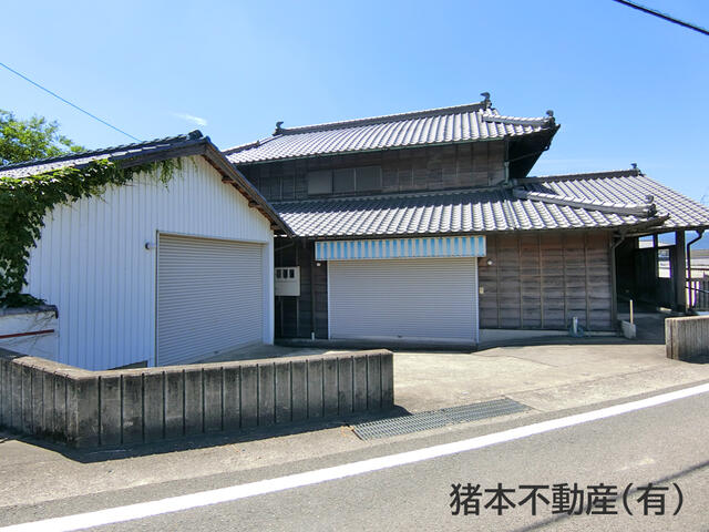 detached 徳島県阿波市土成町土成字実安 地図を見る