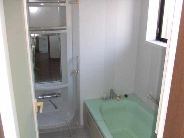 detached 徳島県小松島市坂野町字か里や開 地図を見る