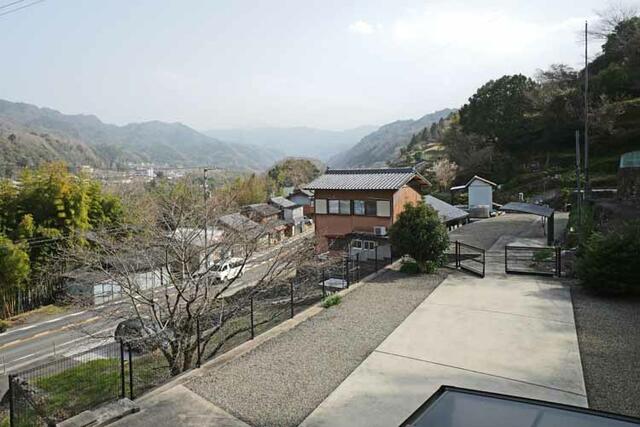 detached 徳島県三好市池田町白地本名 地図を見る