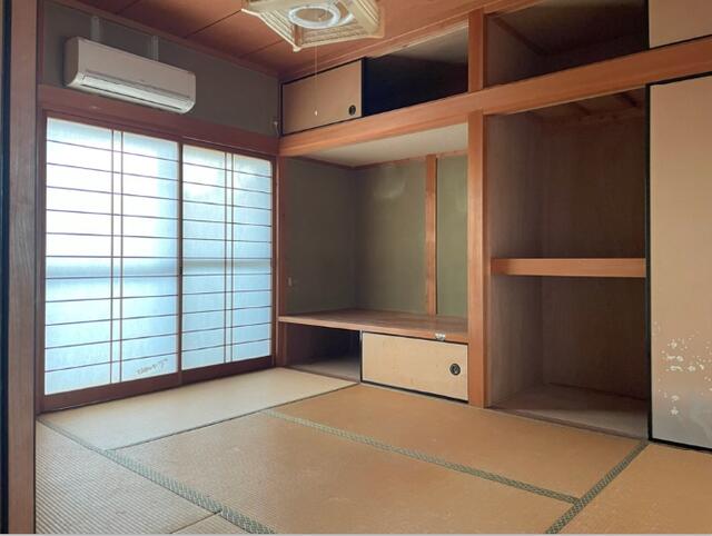 detached 徳島県名西郡石井町石井字城ノ内 地図を見る