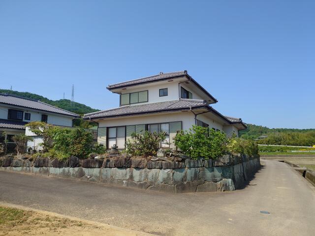 detached 徳島県名西郡石井町石井字城ノ内 地図を見る