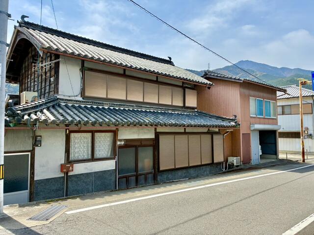 detached 徳島県吉野川市山川町町 地図を見る