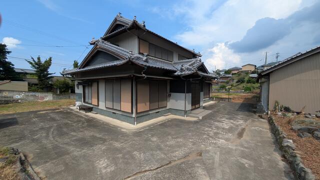 Cheap house for sale in Yoshinogawa, Tokushima