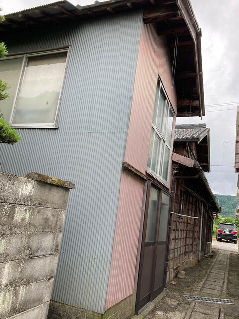 detached 徳島県名西郡石井町浦庄字上浦 地図を見る