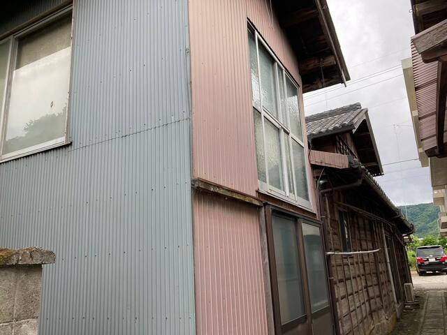detached 徳島県名西郡石井町浦庄字上浦 地図を見る