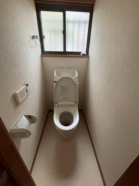 detached 徳島県板野郡藍住町東中富字朏傍示 地図を見る