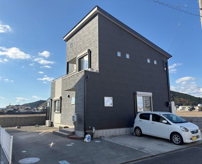 徳島県阿南市の一戸建て | 2550万円 | 4LDK | 216.89m² | Akiyama house finder