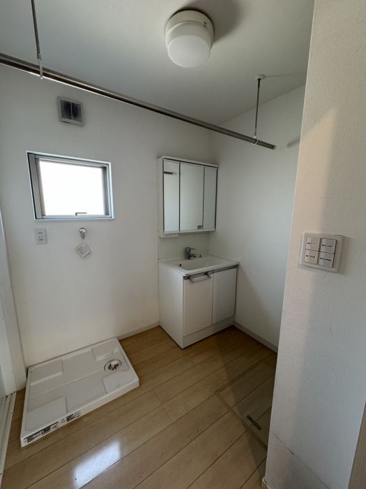 detached 徳島県板野郡藍住町奥野字長江口 地図を見る