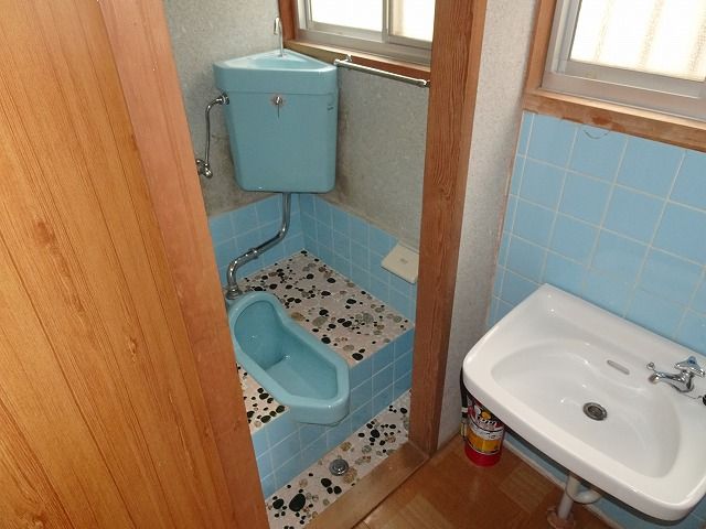 detached 徳島県小松島市日開野町字高須 地図を見る