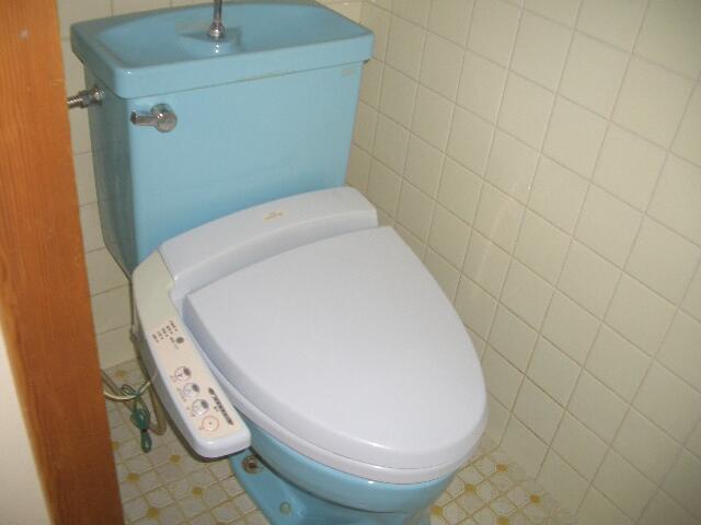 detached 徳島県小松島市小松島町字今開 地図を見る