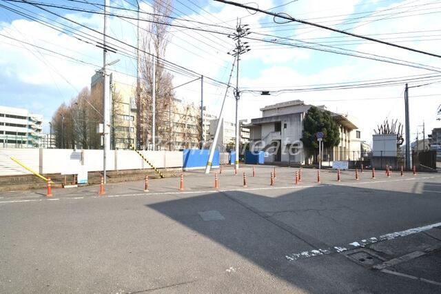 徳島大学 (363m)