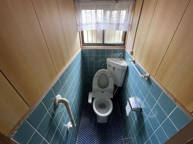 detached 徳島県名西郡石井町石井字石井 地図を見る