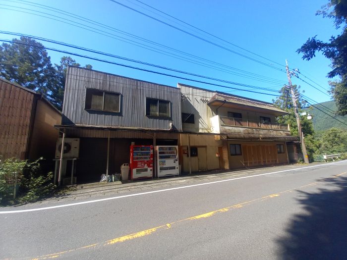 detached 徳島県那賀郡那賀町小浜 地図を見る