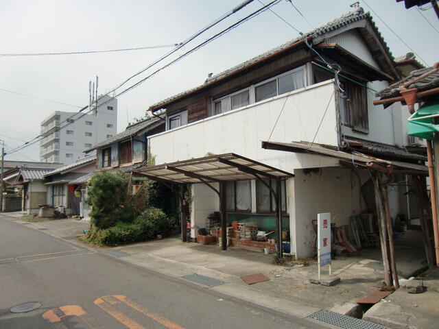 detached 徳島県阿波市市場町市場字上野段 地図を見る