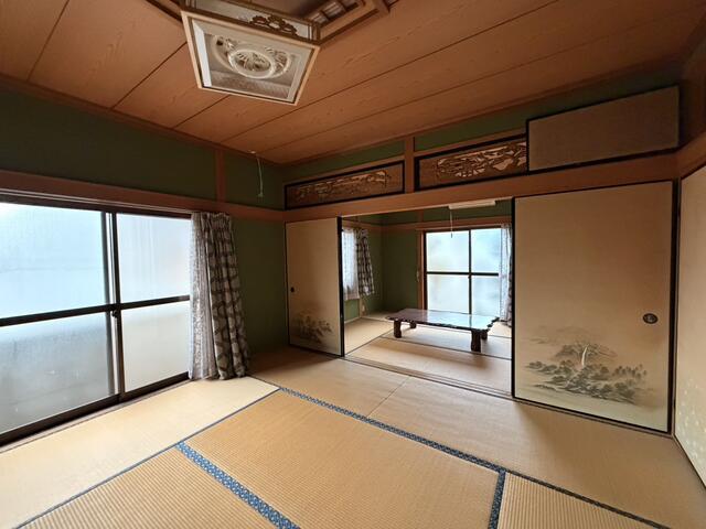 detached 徳島県三好市三野町太刀野山