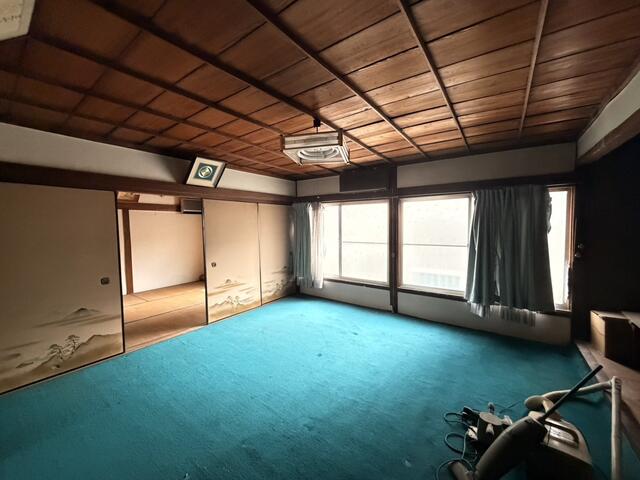 detached 徳島県三好市池田町白地本名 地図を見る