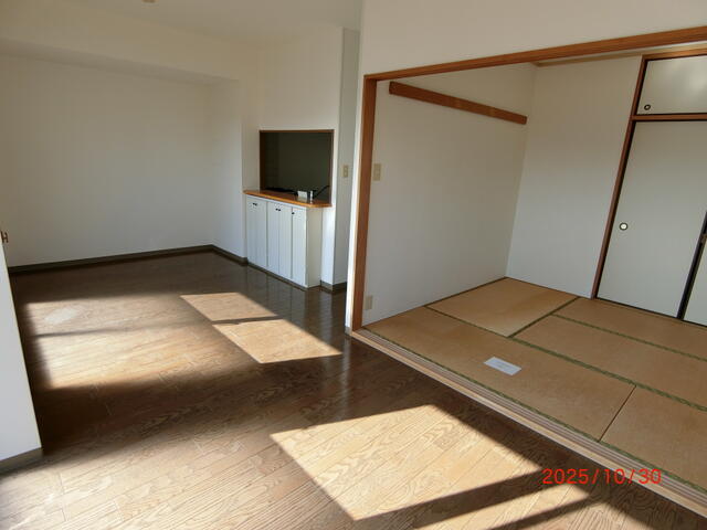 リビング／撮影日2025-10-30