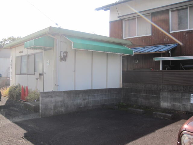 附属建物（事務所として使用していました）