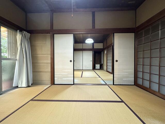 リビング以外の居室／和室続き間