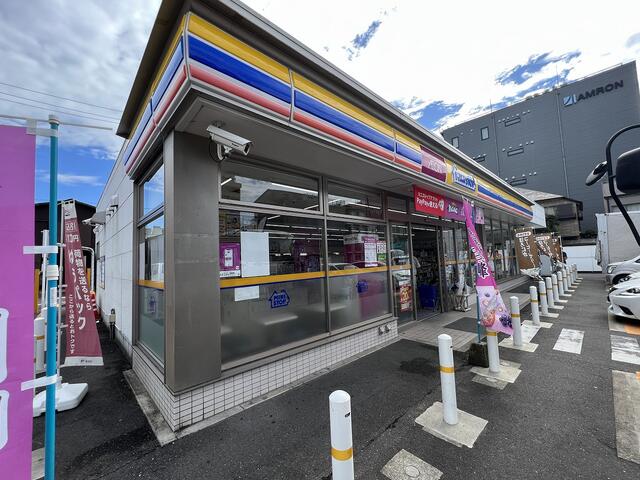ミニストップ高松築地町店 (210m)