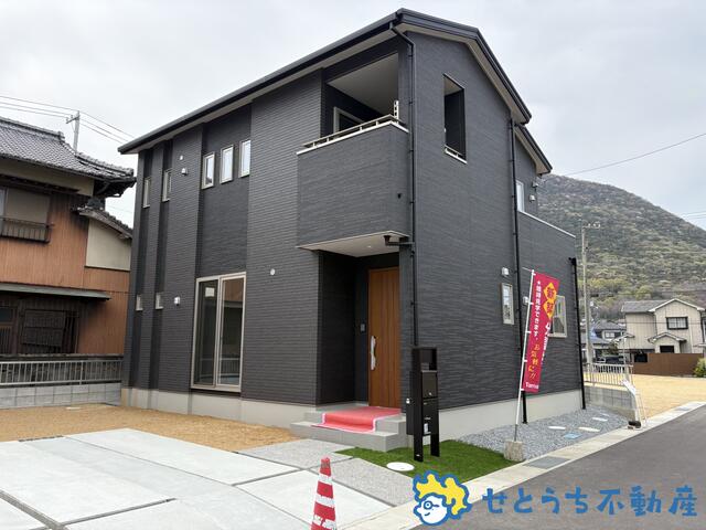 香川県丸亀市の一戸建て | 3110万円 | 4LDK | 206.45m² | Akiyama house finder