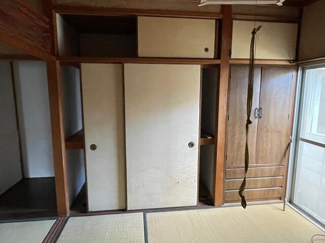 リビング以外の居室／各和室に収納あり