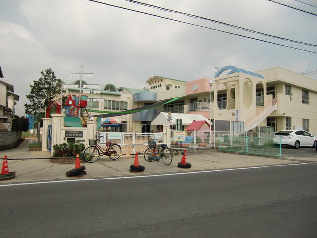 わかば保育園 (50m)