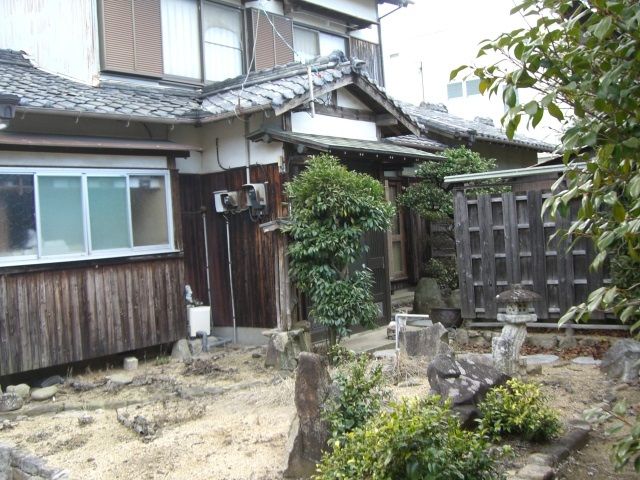 detached 香川県木田郡三木町大字池戸 地図を見る