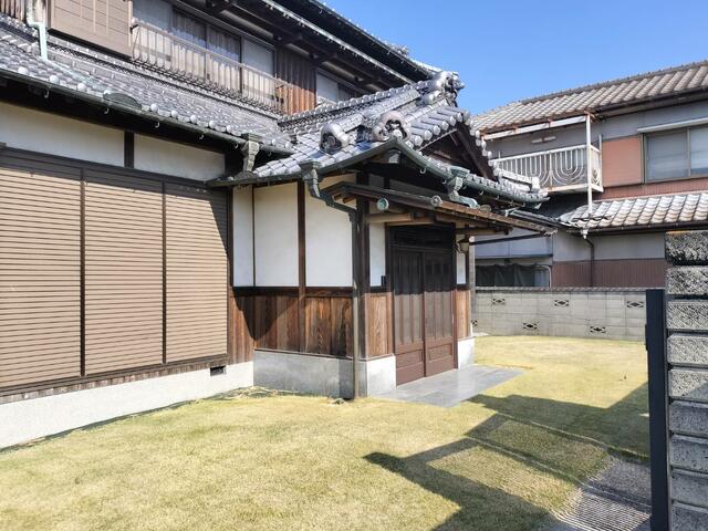 庭／建物南側