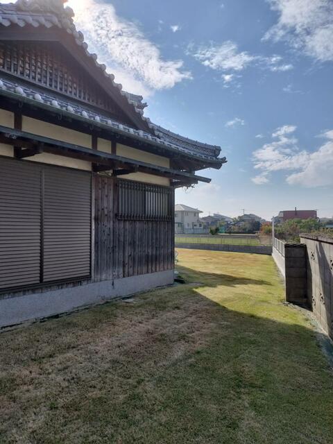 庭／建物北側