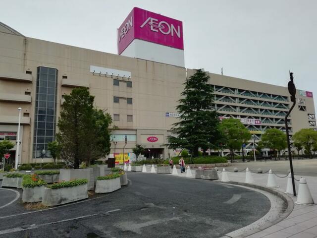 イオン坂出店 (1,050m)