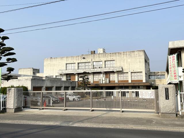 三木町立平井小学校 (1,389m)