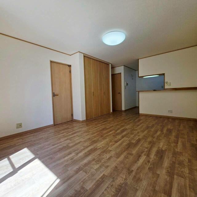 リビング以外の居室／１４帖のＬＤＫ