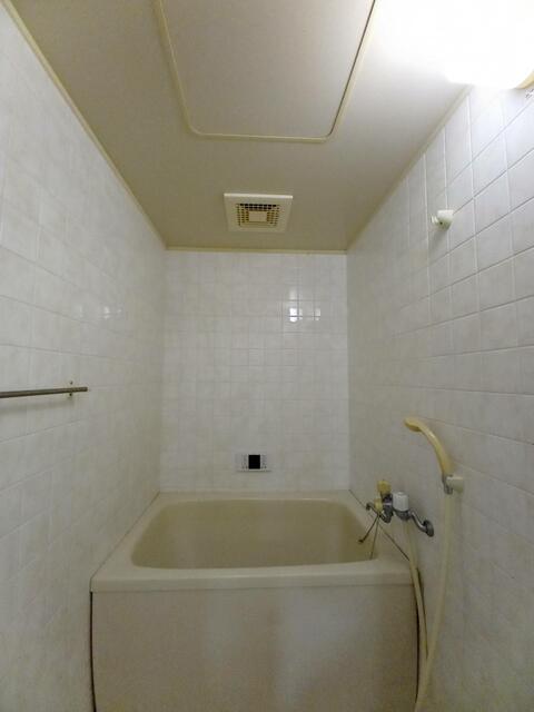 浴室／追い炊き機能付き☆