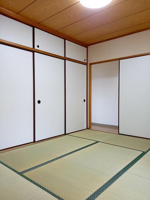 リビング以外の居室／和室６畳