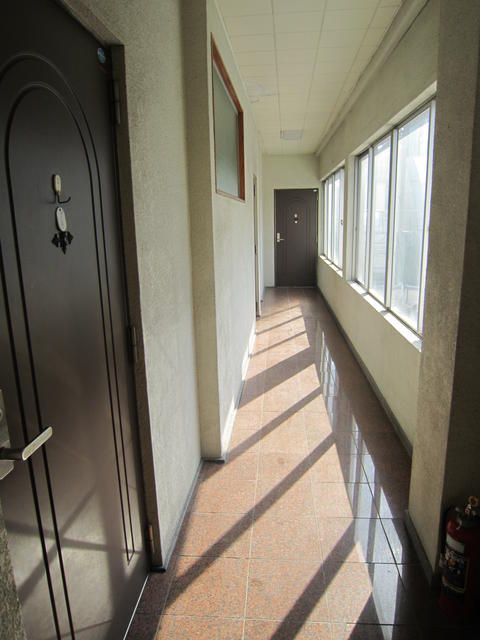 共用部（その他）／明るい共用廊下