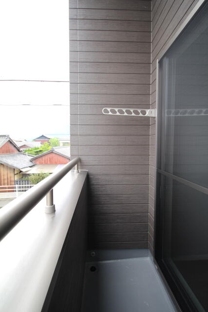 Ｄ・Ｅ棟の南向きのバルコニーです。